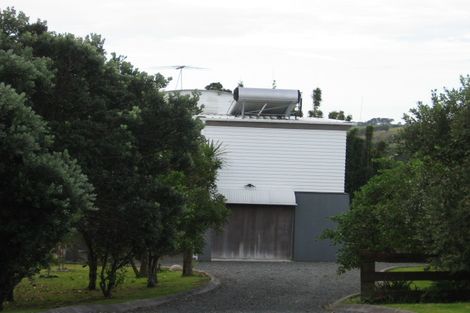 Photo of property in 19 Harbour View Road, Leigh, 0985