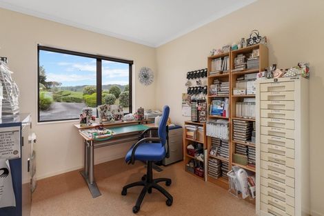 Photo of property in 12 Waitaheke Road, Te Horo, Otaki, 5581