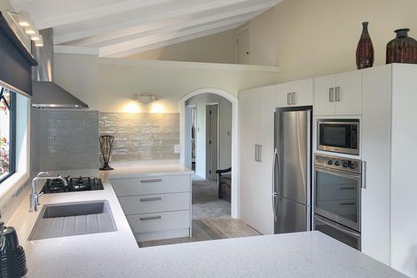 Photo of property in 35 Skudders Beach Road, Kerikeri, 0294