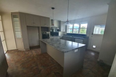 Photo of property in 11 Charleston Avenue, Boulcott, Lower Hutt, 5011