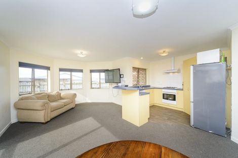 Photo of property in 55 Peppertree Glade, Kelvin Grove, Palmerston North, 4414