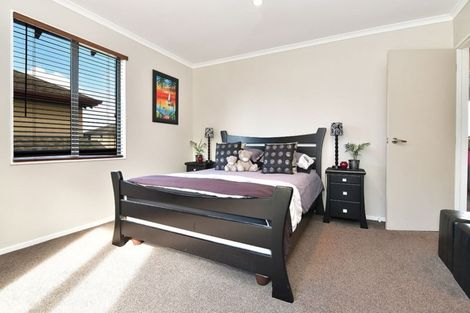 Photo of property in 37 Midshipman Court, Gulf Harbour, Whangaparaoa, 0930