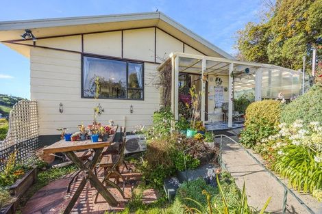 Photo of property in 42 Jessop Street, South Hill, Oamaru, 9400