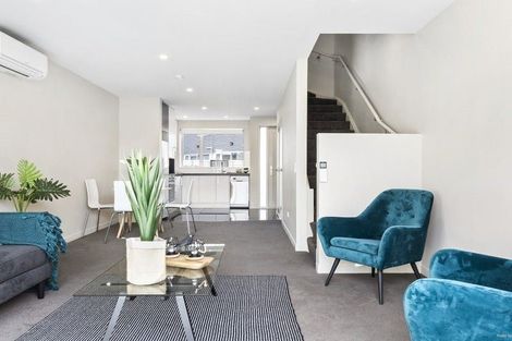 Photo of property in 6/2 Stone Street, Miramar, Wellington, 6022