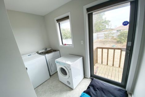 Photo of property in 32 Vancouver Crescent, Wainoni, Christchurch, 8061