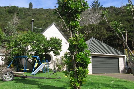 Photo of property in 22 Te Puru Creek Road, Te Puru, Thames, 3575