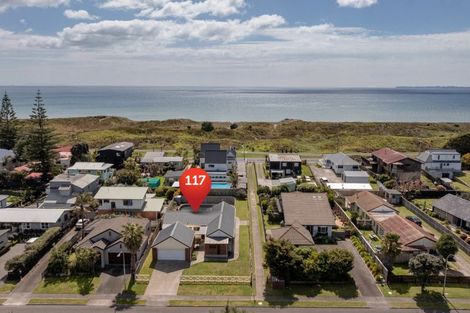 Photo of property in 117 Dickson Road, Papamoa Beach, Papamoa, 3118