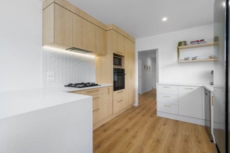 Photo of property in 8 Woodstock Crescent, Leamington, Cambridge, 3432