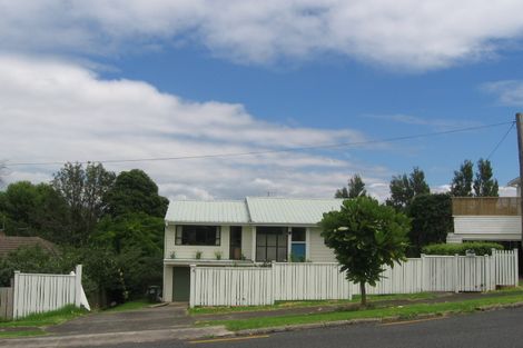 Photo of property in 14 Symonds Street, Onehunga, Auckland, 1061