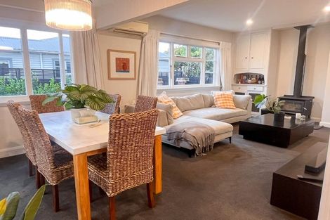 Photo of property in 1/155 Weston Road, St Albans, Christchurch, 8052