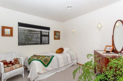 Photo of property in 10 Frank Frethey Place, Highlands Park, New Plymouth, 4312