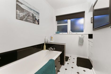 Photo of property in 66 Darraghs Road, Brookfield, Tauranga, 3110