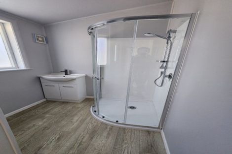 Photo of property in 34a-d Cornwall Crescent, Cannons Creek, Porirua, 5024