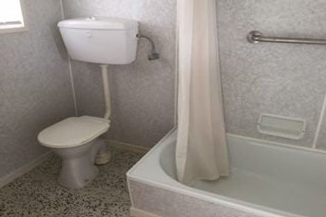 Photo of property in 1/220 Gowing Drive, Meadowbank, Auckland, 1072