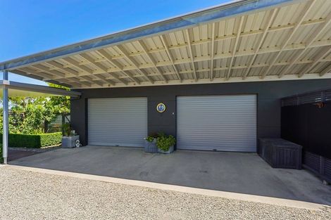 Photo of property in 104 Raukawa Road, Peka Peka, Waikanae, 5391