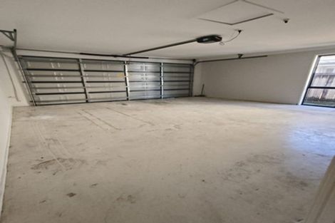 Photo of property in 10 Summerland Drive, Henderson, Auckland, 0612