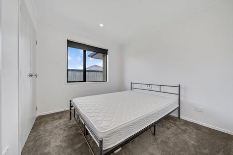 Photo of property in 13 Leathem Crescent, Pokeno, 2402