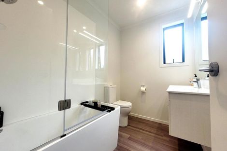 Photo of property in 3 Holystone Road, Whitby, Porirua, 5024