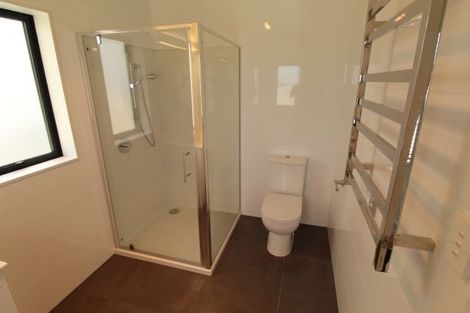 Photo of property in 79 Maka Terrace, Orewa, 0931