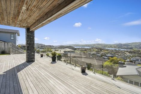 Photo of property in 71 Endeavour Drive, Whitby, Porirua, 5024