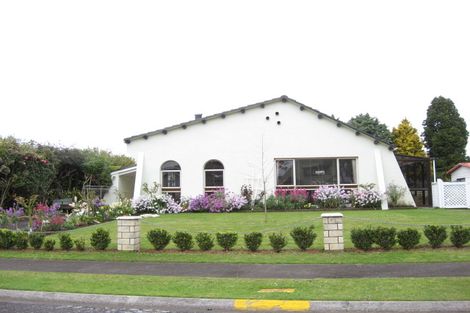 Photo of property in 6 Iwa Iti Street, Waitara, 4320