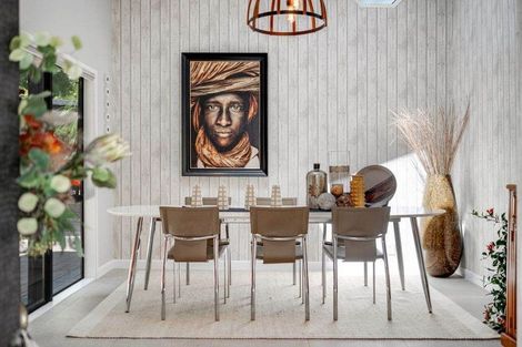 Photo of property in 80a Beach Road, Mellons Bay, Auckland, 2014