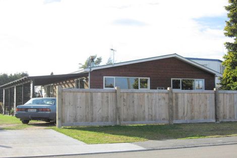 Photo of property in 26 Pompolona Street, Te Anau, 9600
