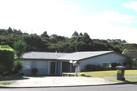 Photo of property in 20 Emlyn Place, Torbay, Auckland, 0630