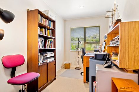 Photo of property in 23 Lemnos Place, Titirangi, Auckland, 0604