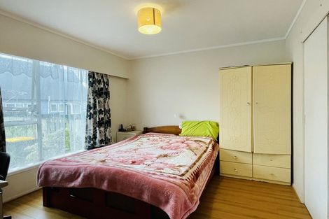 Photo of property in 2/62 Stanniland Street, Sunnyhills, Auckland, 2010