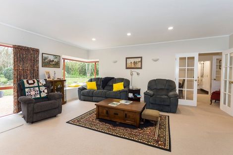 Photo of property in 10 Guinane Street, Dannevirke, 4930