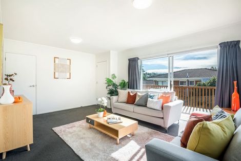 Photo of property in 1/36 Acacia Road, Torbay, Auckland, 0632