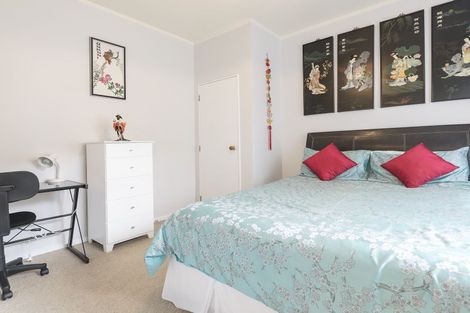 Photo of property in 55 Bell Common Close, Bethlehem, Tauranga, 3110