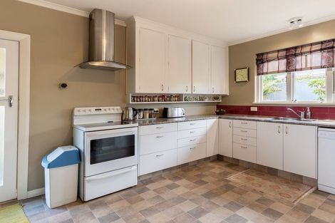 Photo of property in 9 Holmes Street, Waimate, 7924