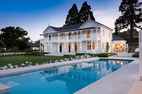 Photo of property in 337 Te Mata Road, Havelock North, 4294