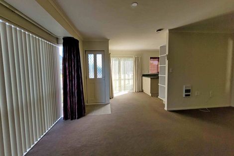 Photo of property in 28/28 Fuller Close, Levin, 5510