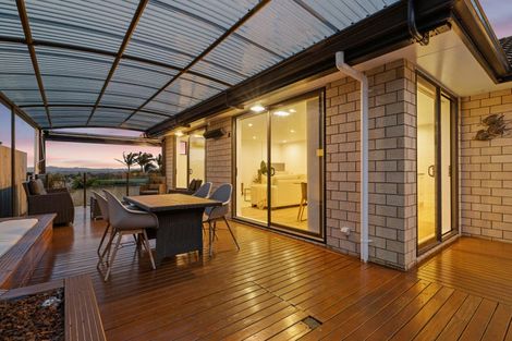 Photo of property in 65b Puriri Road, Pukekohe, 2120