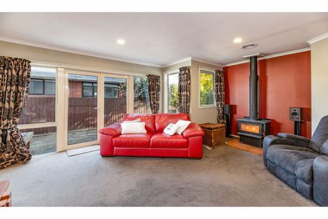 Photo of property in 72 Wingate Street, Redwood, Christchurch, 8051