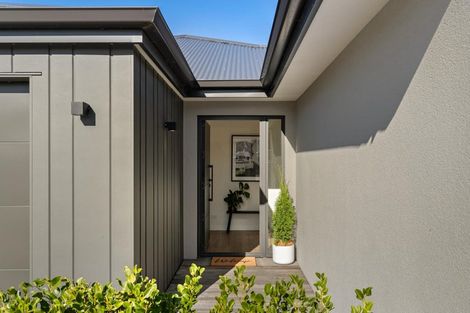 Photo of property in 41 Headley Drive, Lower Shotover, Queenstown, 9304