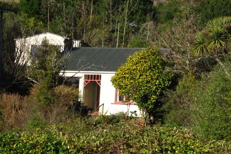 Photo of property in 98 Doctors Point Road, Waitati, 9085