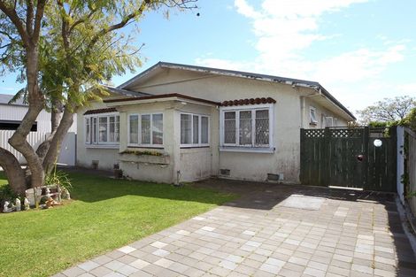 Photo of property in 308 Jervois Street, Mayfair, Hastings, 4122