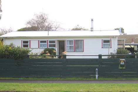 Photo of property in 11 Leicester Street, Terrace End, Palmerston North, 4410