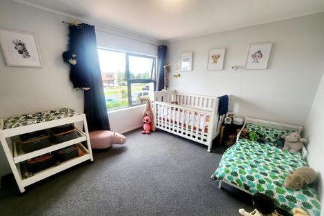 Photo of property in 89 Battalion Drive, Papakura, 2110