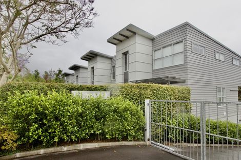 Photo of property in Habitat Apartments, 12/31 Byron Avenue, Takapuna, Auckland, 0622