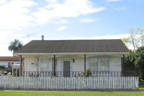 Photo of property in 22 Queens Road, Elgin, Gisborne, 4010