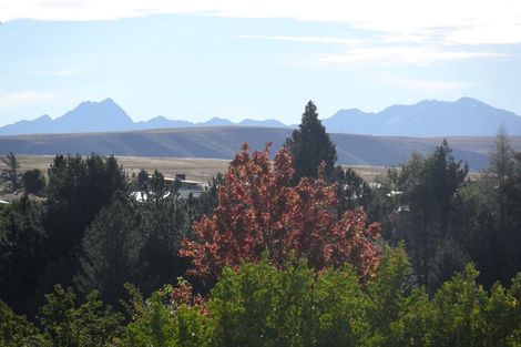 Photo of property in 10 Scott Street, Lake Tekapo, 7999