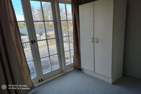 Photo of property in 4 Trinidad Road, Sunnynook, Auckland, 0620