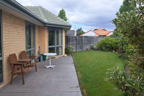 Photo of property in 3 Dunmurry Place, Casebrook, Christchurch, 8051