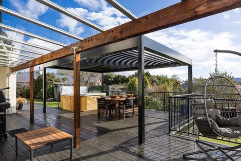 Photo of property in 17 Orchard Grove, East Taieri, Mosgiel, 9024