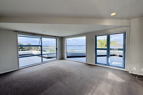 Photo of property in 57 Renoir Street, West Harbour, Auckland, 0618